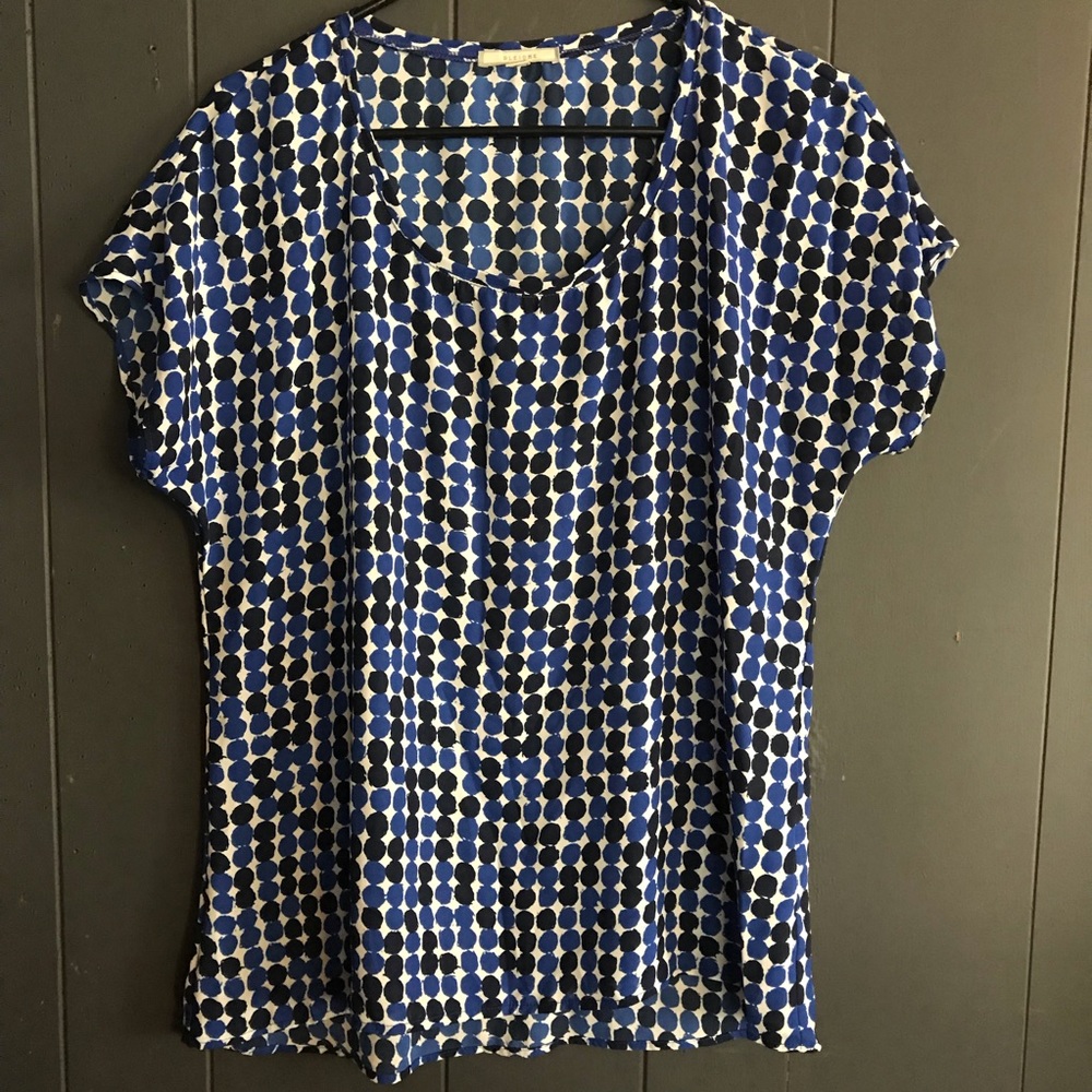 Pleione short sleeve top